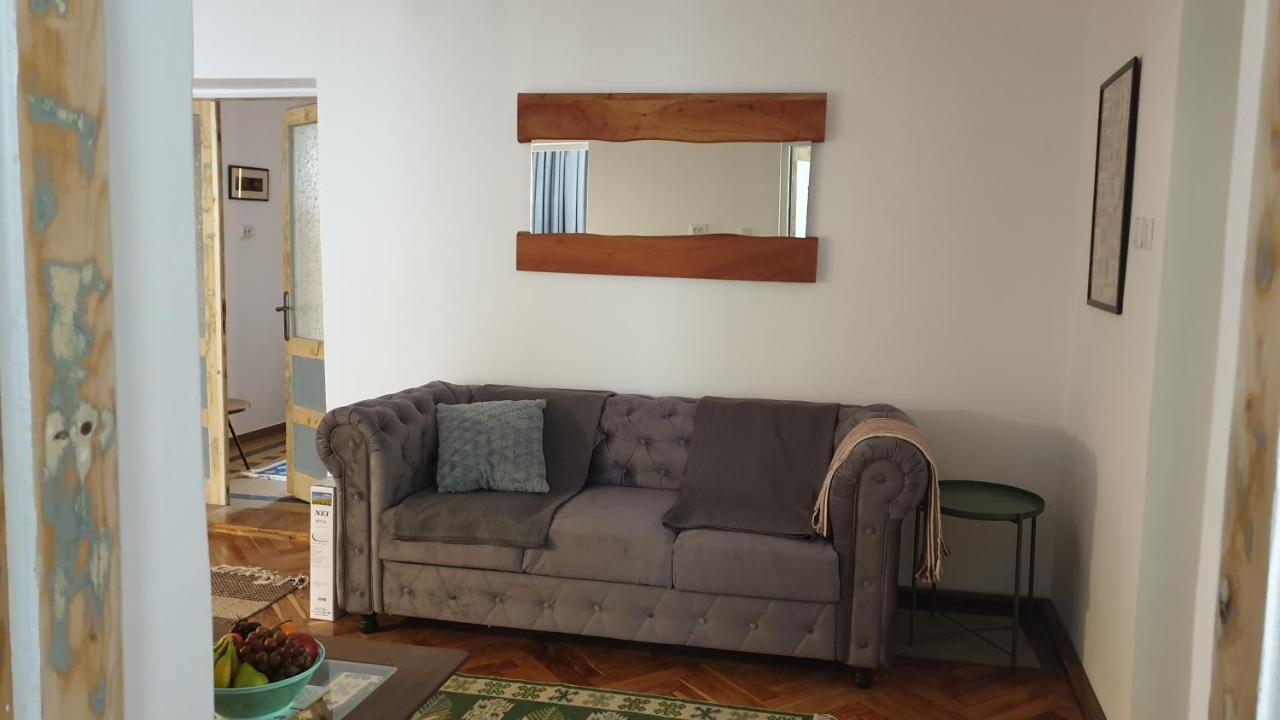 Casa Arion Apartment *